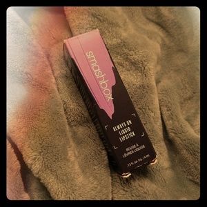 Smashbox always on liquid lipstick Purple Taffy